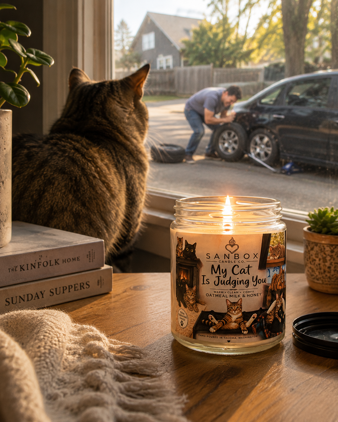 My Cat Is Judging You! 8-oz Soy Odor Eliminating Candle
